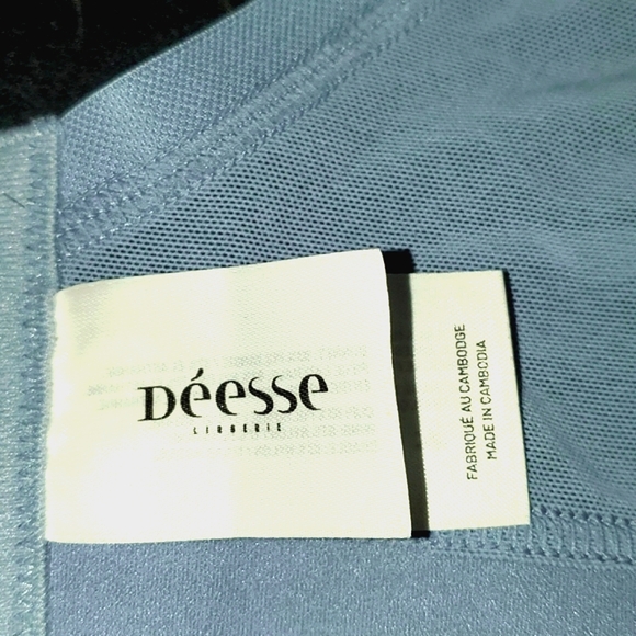 [42D] Déesse Lingerie - Powder Blue Padded Wireless Lounge Bra (NWOT) - Picture 5 of 10